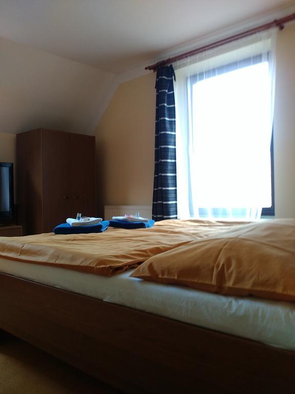 Penzion Eden Turnov Rom bilde